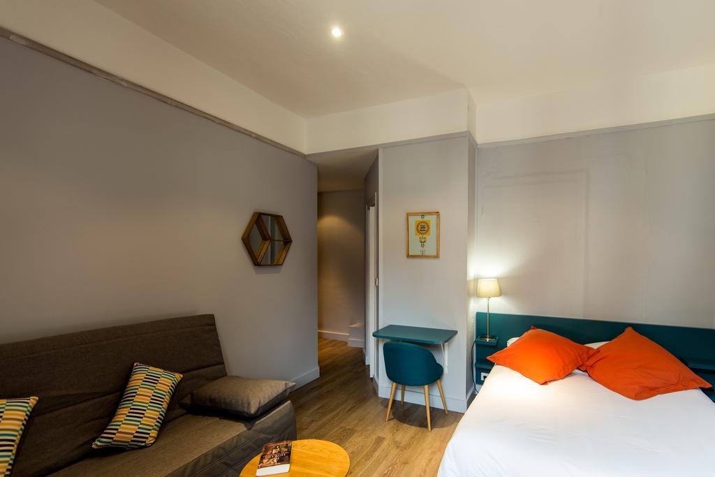 La Carpe D'Or Hotel Fontainebleau Room photo